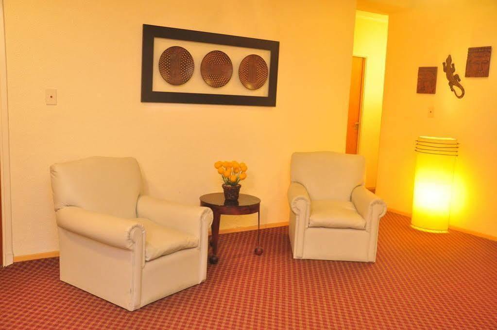 España Hotel 3*